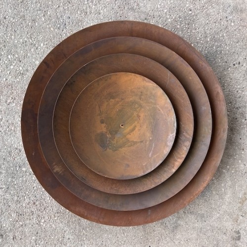 Un+angolo+di+calore+e+design%3A+i+bracieri+in+Corten+per+il+tuo+giardino+d%26rsquo%3Bautunno