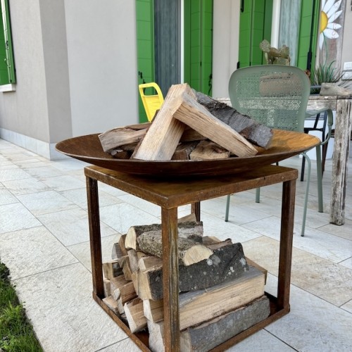 Un+angolo+di+calore+e+design%3A+i+bracieri+in+Corten+per+il+tuo+giardino+d%26rsquo%3Bautunno