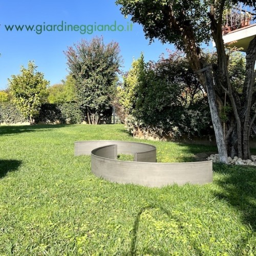 Cerchio+per+giardino+in+acciaio+corten%3A+rendi+speciale+ogni+angolo+del+tuo+giardino+con+l%26rsquo%3Banello+di+Giardineggiando