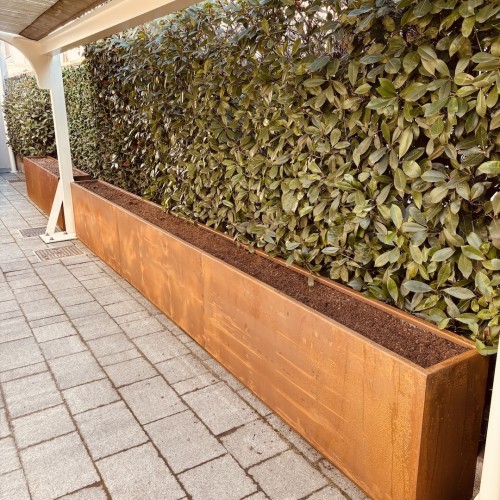 Fioriere+Modulari+in+CORTEN%3A+Design%2C+Funzionalit%26agrave%3B+e+Personalizzazione+su+Misura