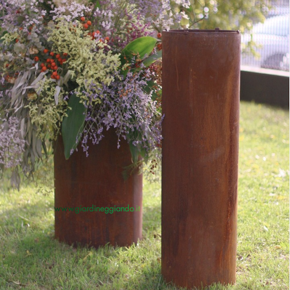 Fioriera cilindrica in CORTEN – ø 40 cm. h. 70 cm.