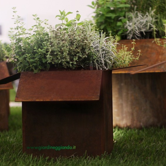 Vaso alto corten