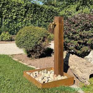 Colonna rubinetto in acciaio CORTEN per giardino mis. cm. 10x10 h90