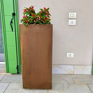 Fioriera da interno ed esterno in CORTEN cm. 40x40 h90