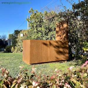 Fontana in acciao CORTEN con vasca lunga