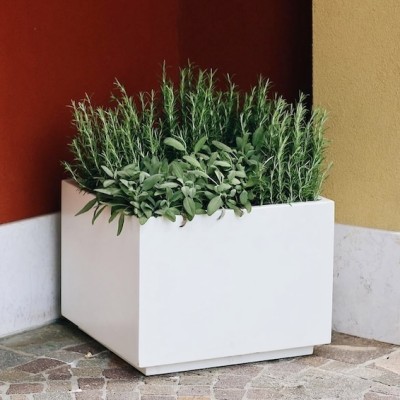 Fioriera con BASE QUADRATA da interno ed esterno in acciaio VERNICIATO - 40x40cm - 50x50cm - 80x80cm h40-60-80cm
